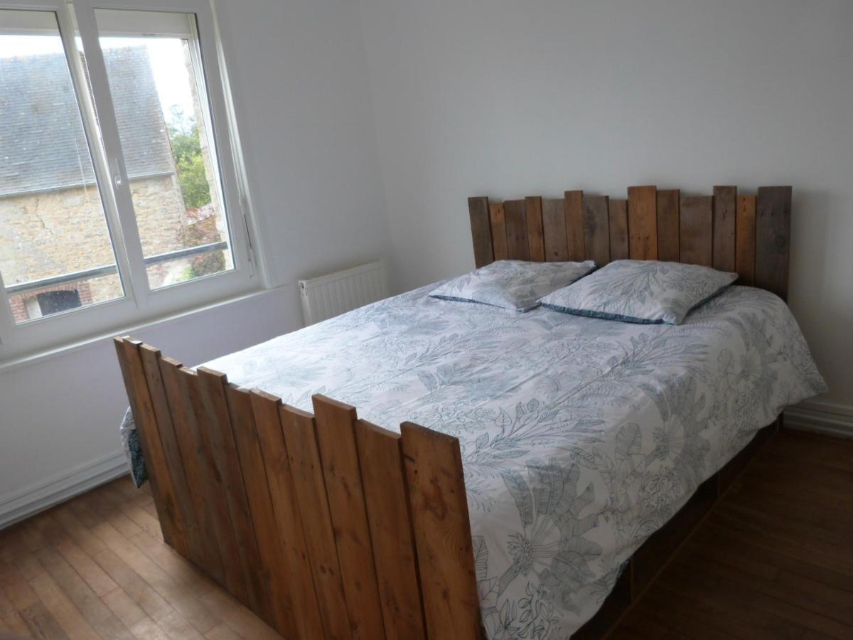 Gite Iaorana - Maison En Centre Ville Вальон Екстериор снимка